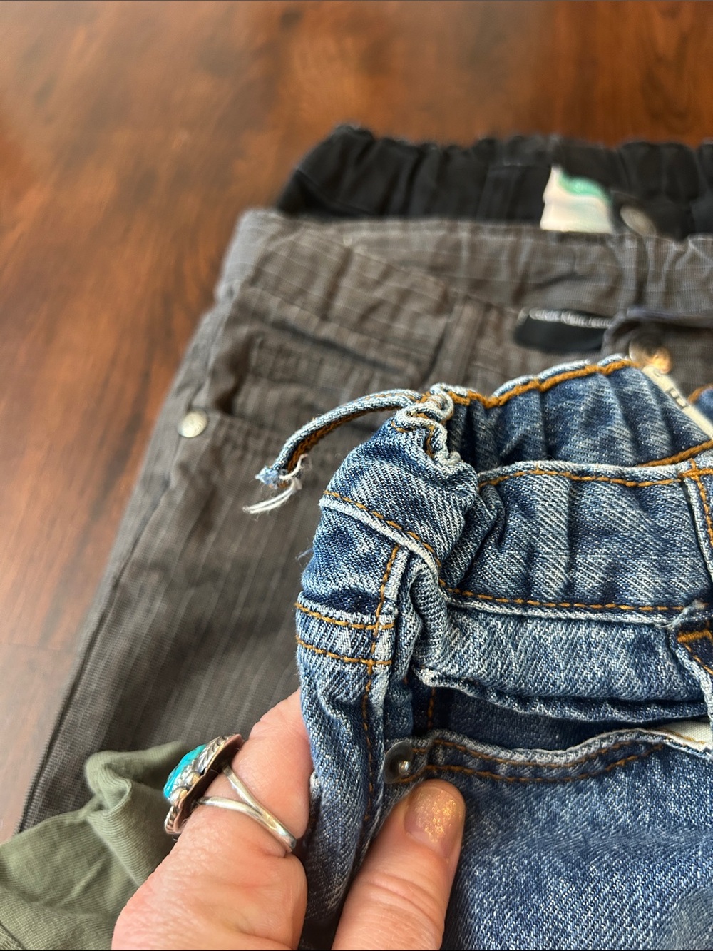 Kids Pants bundle of 3 - 3T - Picture 6 of 6